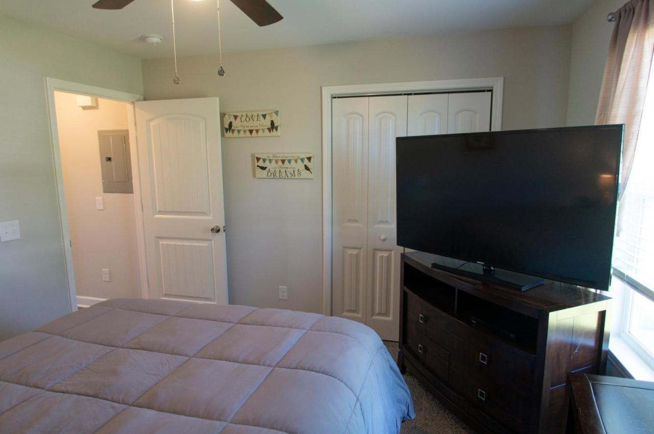 Great Little Guest Suite With Private Entry & Deck! Pet Friendly & 30 Mins To Nashville! Ashland City 외부 사진