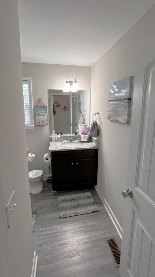 Great Little Guest Suite With Private Entry & Deck! Pet Friendly & 30 Mins To Nashville! Ashland City 외부 사진